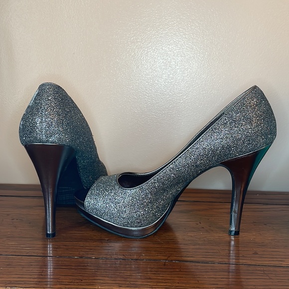 Silver Rampage Open Toe Pumps - Picture 4 of 4